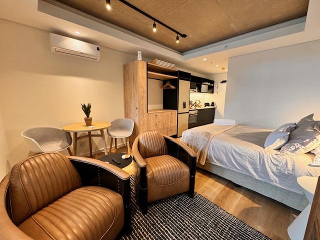 To Let 0 Bedroom Property for Rent in Sea Point Western Cape